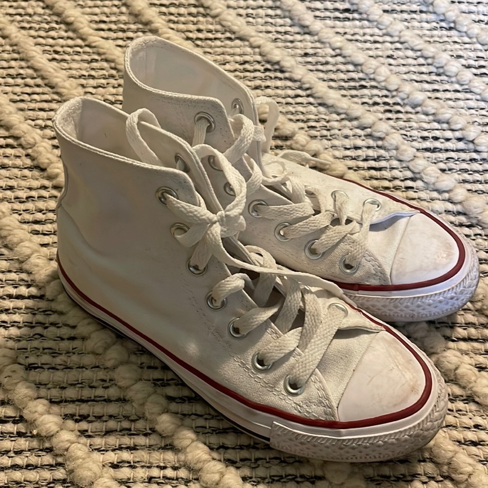 White converse